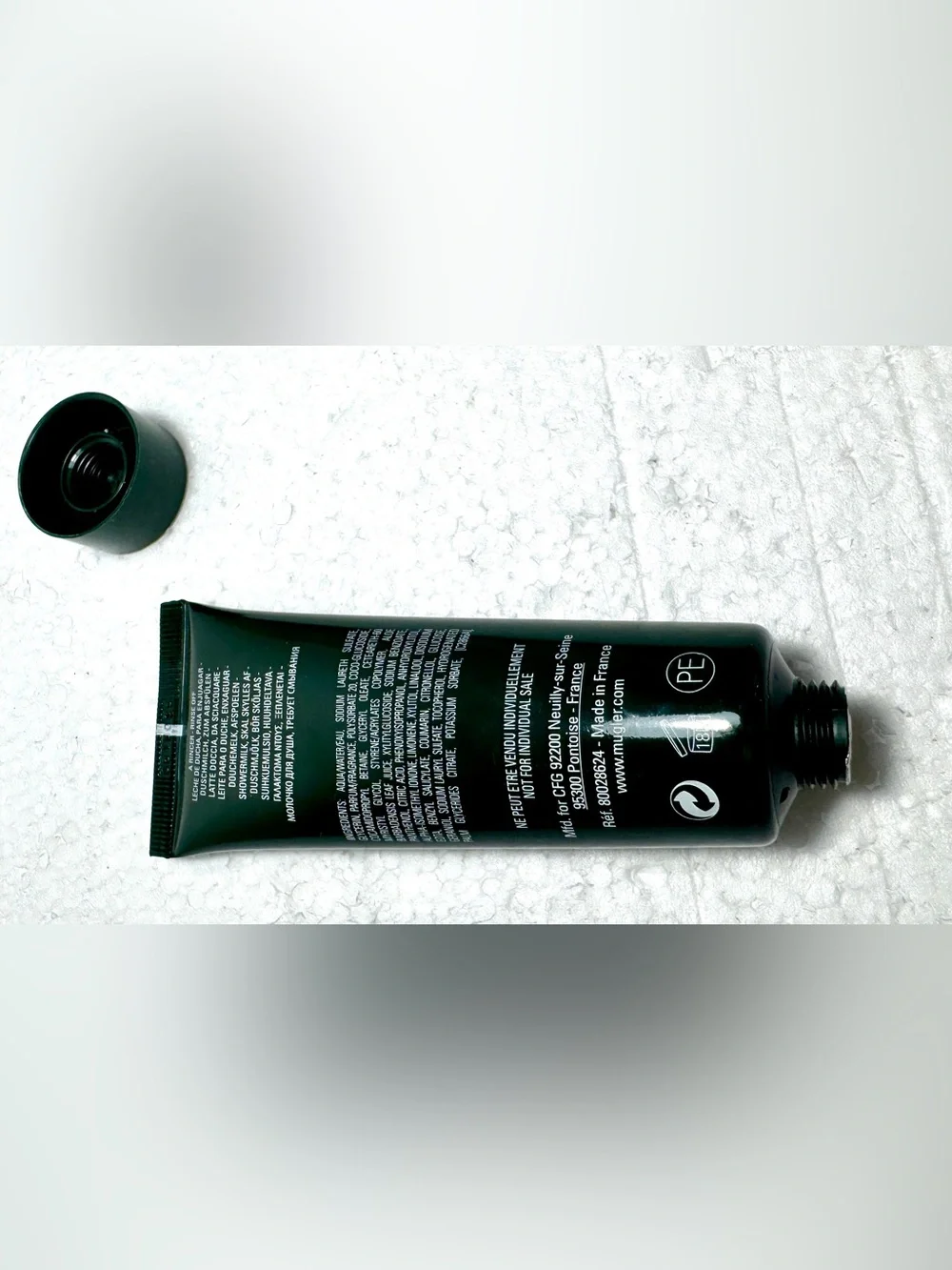 Mugler Aura Shower Milk - Forest Green Tube